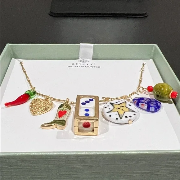 Atterri | Lucky Charms Ceramic Necklace - Picture 11 of 13